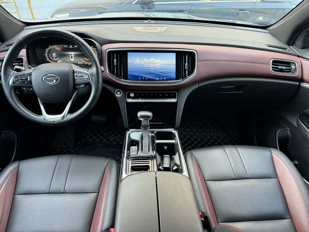 GAC Motor Trumpchi GS8 2021 — фото 10