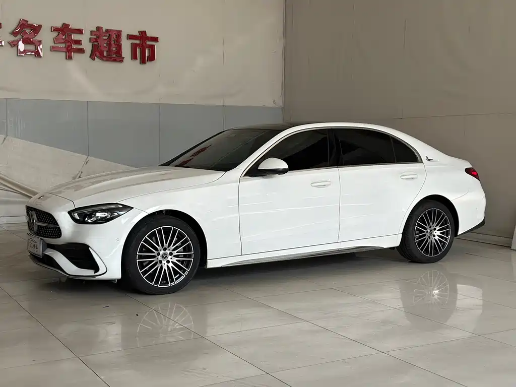 Mercedes-Benz C-Class 2023
