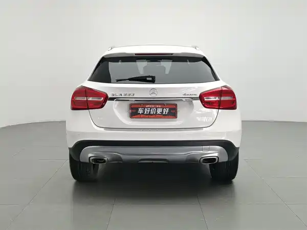 Mercedes-Benz GLA 2016