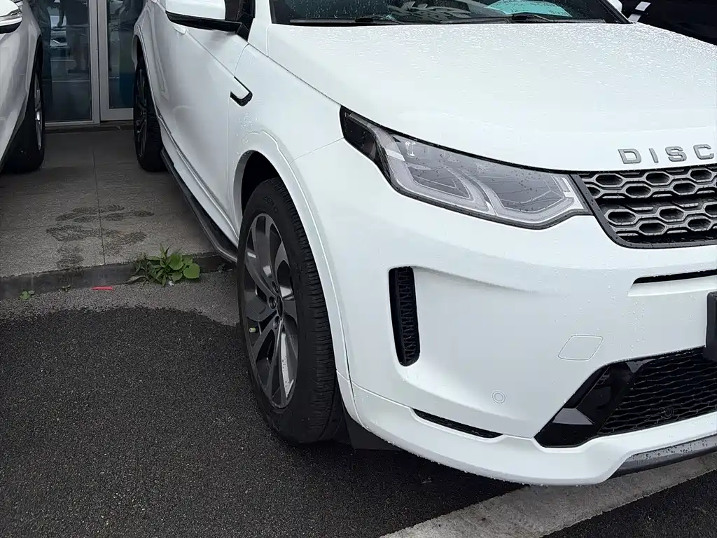 Land Rover Discovery Sport 2022