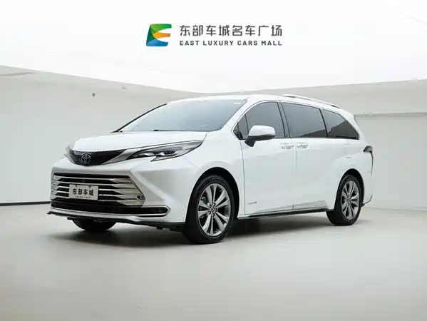 Toyota Sienna 2022