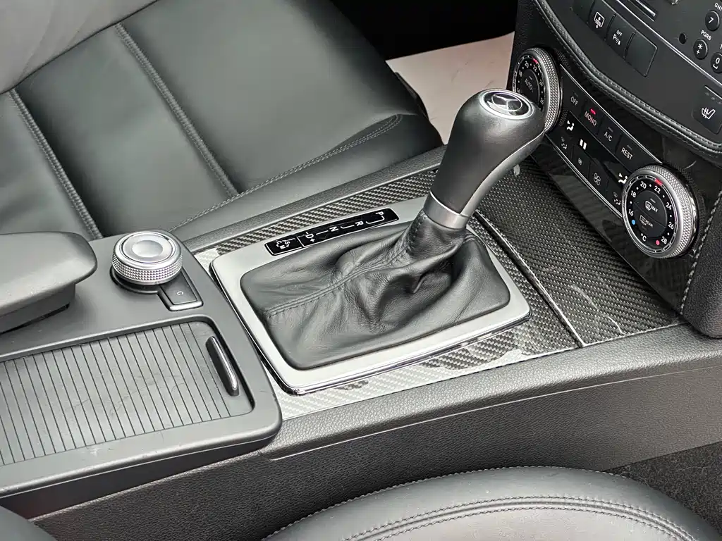 Mercedes-Benz C-Class AMG 2012 — фото 5