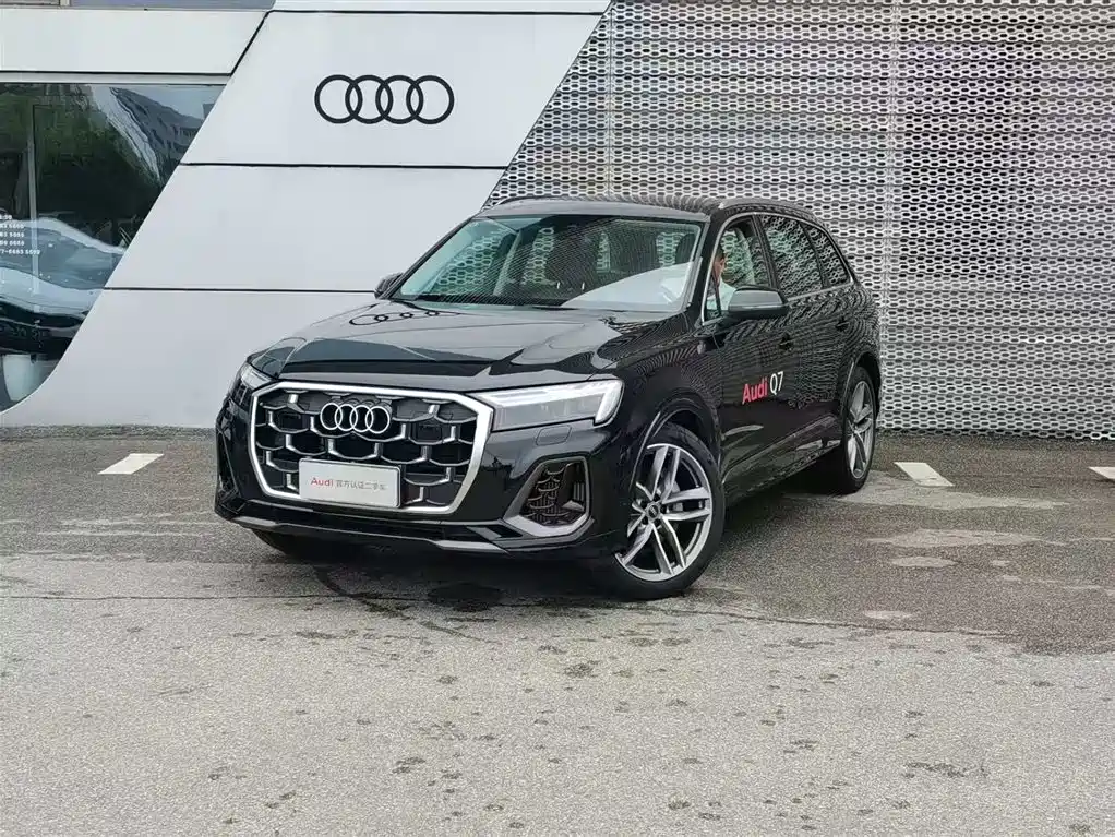 Audi Q7 2025