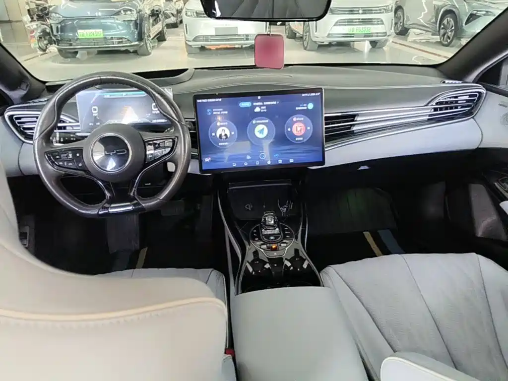 BYD Seal 2023 — фото 10