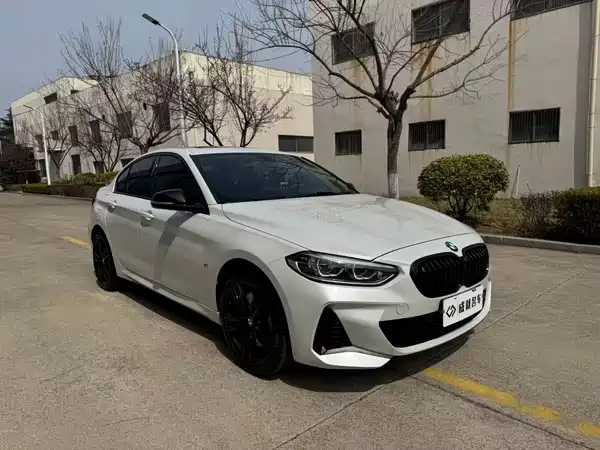 BMW 1 Series 2023