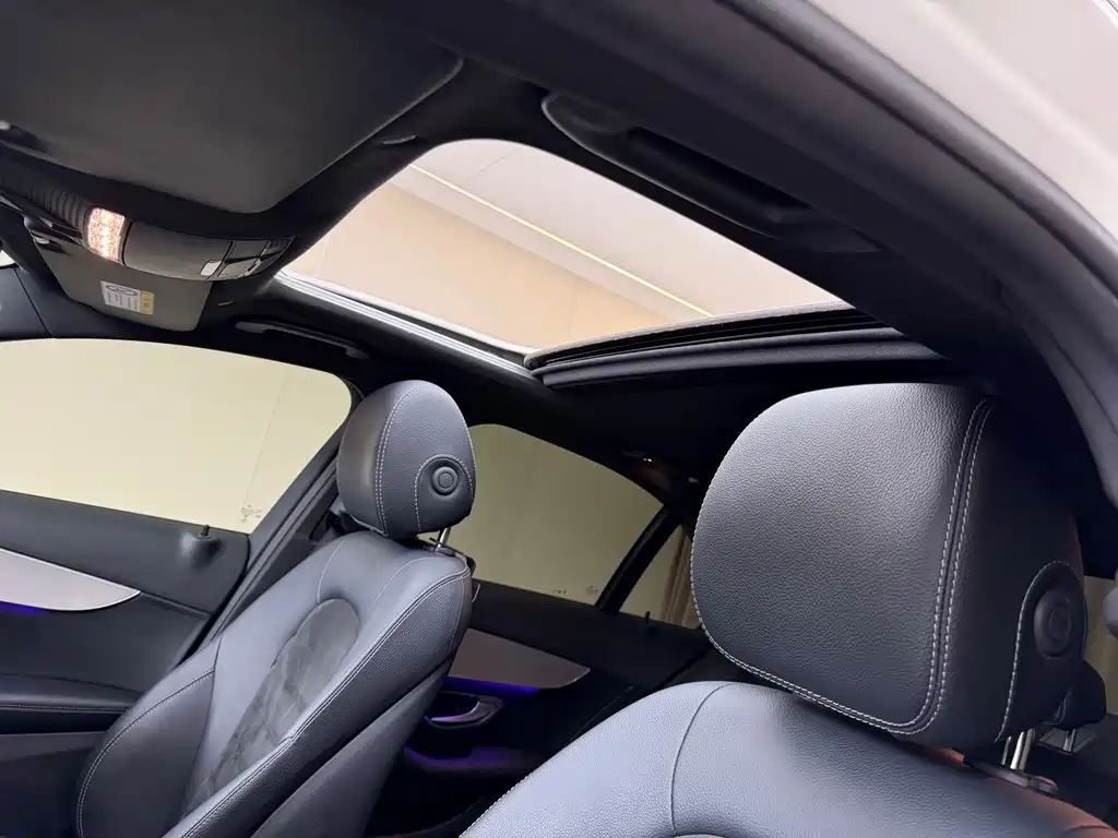 Mercedes-Benz C-Class 2021 — фото 17