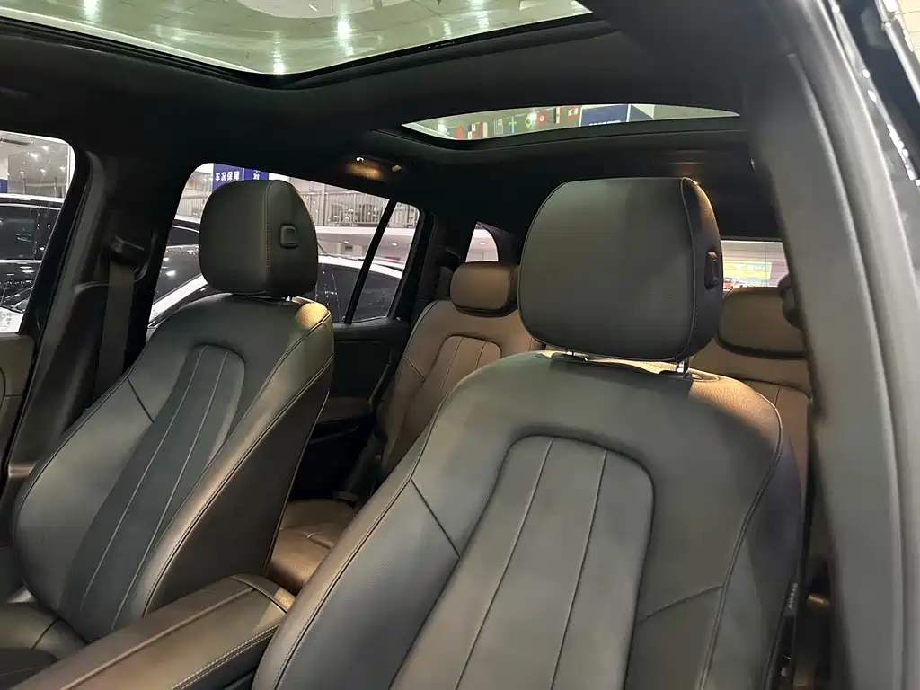 Mercedes-Benz GLB 2023 — фото 15