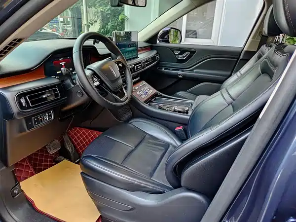 Lincoln Aviator 2020