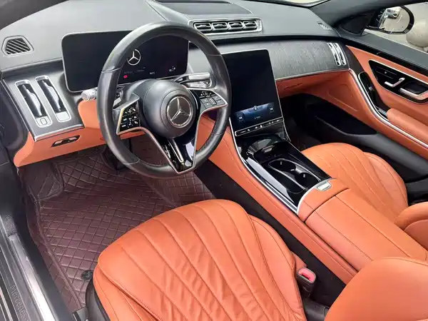 Mercedes-Benz S-Class 2021