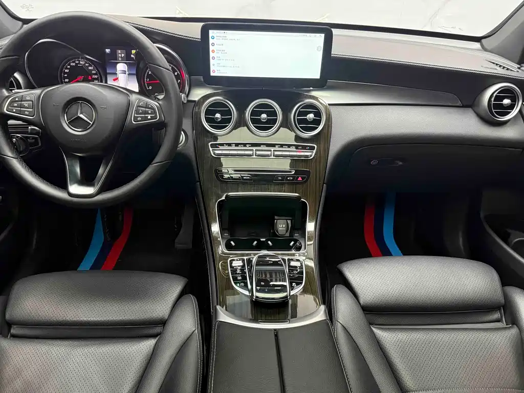 Mercedes-Benz GLC 2019