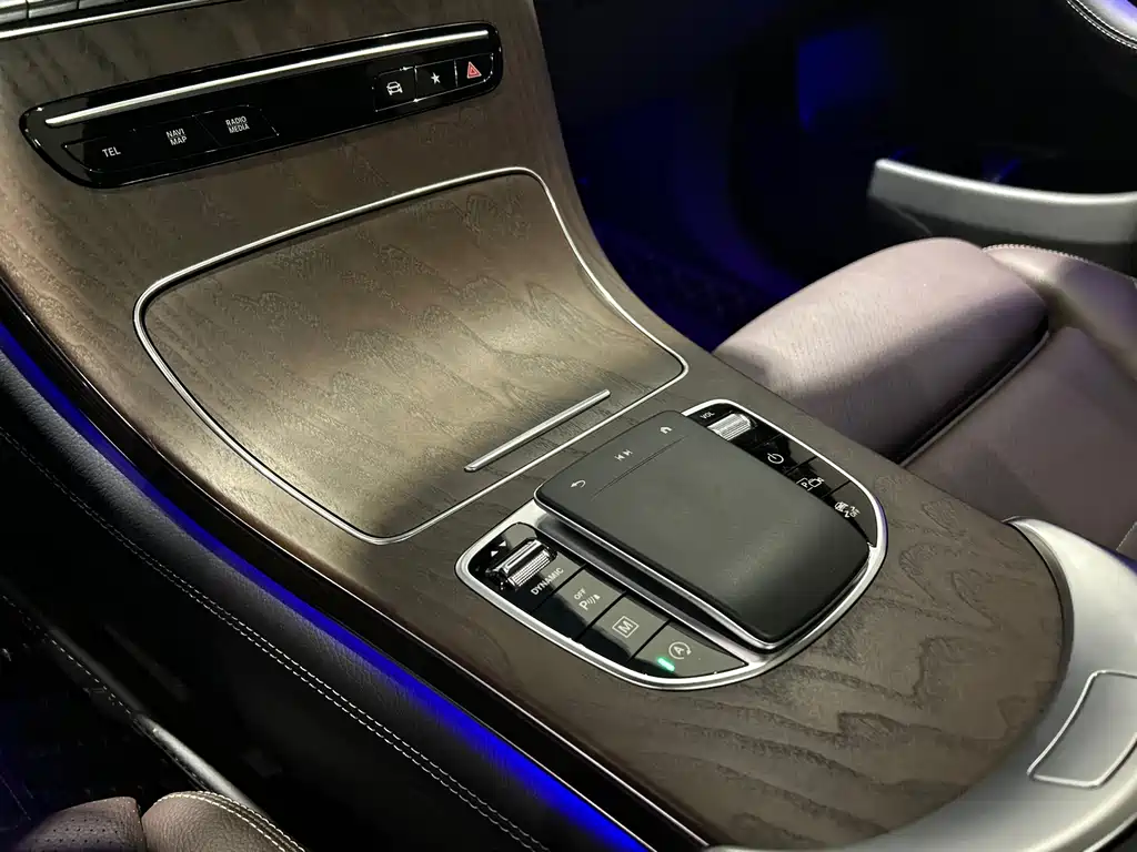 Mercedes-Benz GLC 2022 — фото 12