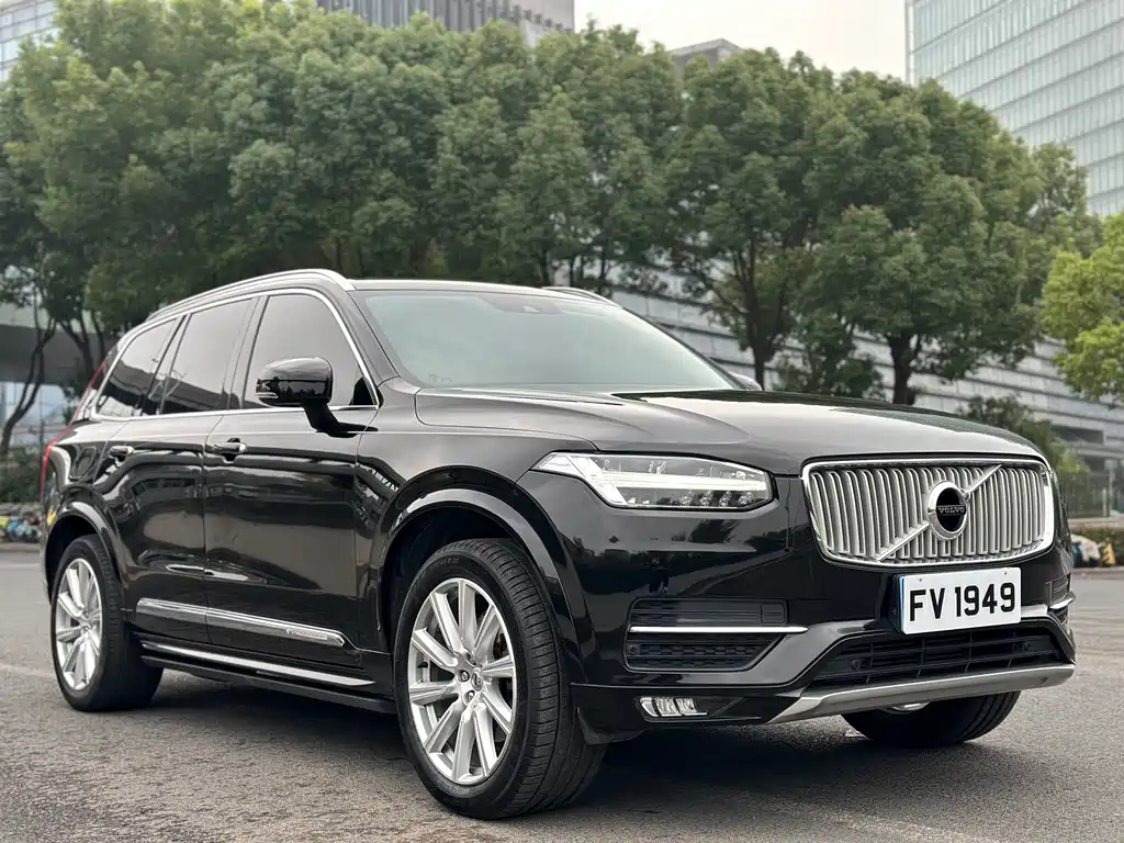 Volvo XC90 2019 — фото 4