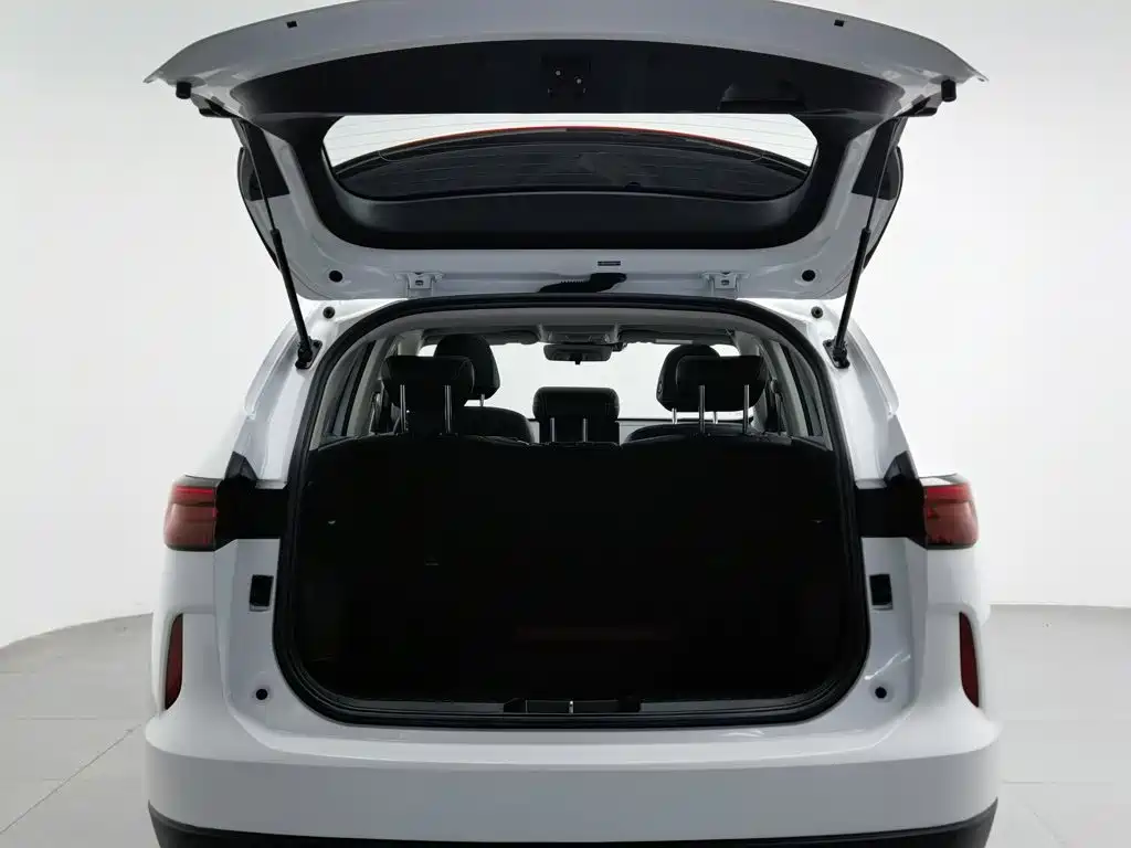 Haval H6 2023 — фото 16