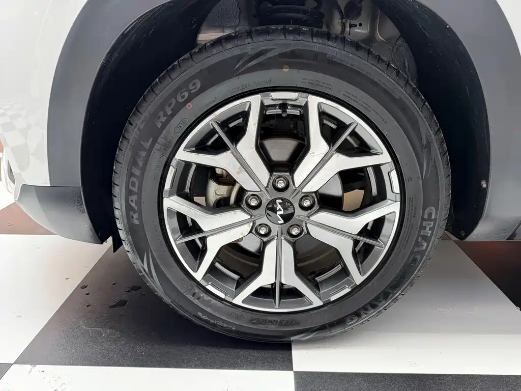 Kia KX3 2021