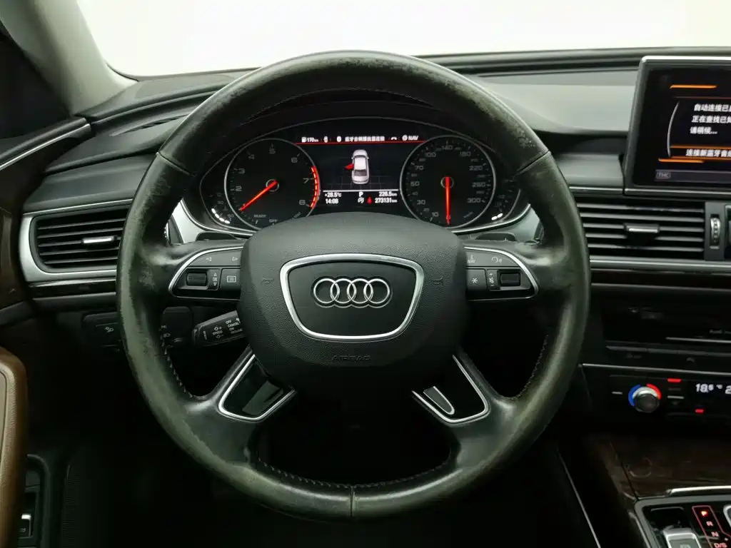 Audi A6L 2017 — фото 11