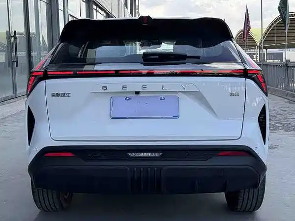 Geely Boyue 2026