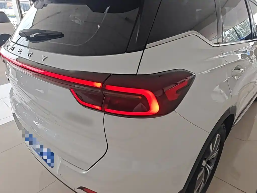 Chery Tiggo 7 PLUS 2022 — фото 8