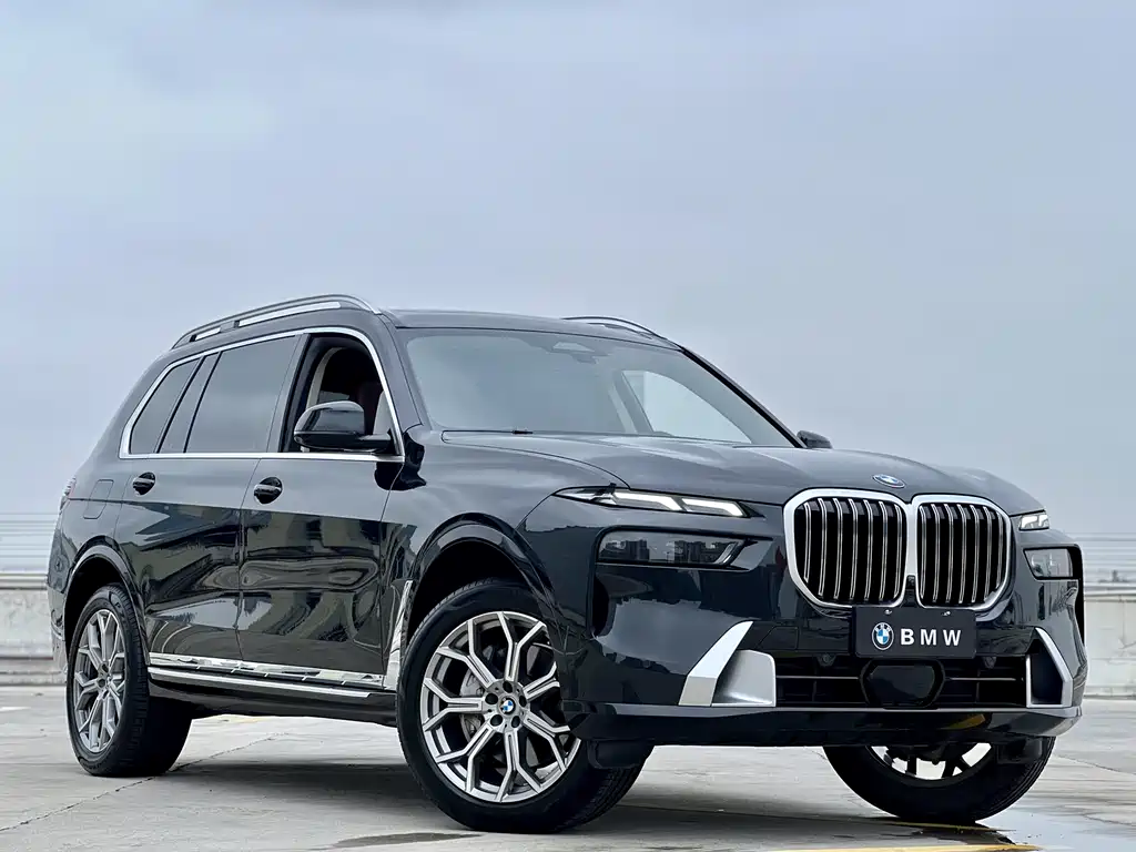 BMW X7 2024