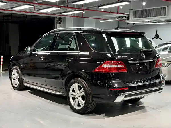 Mercedes-Benz M-Class 2012