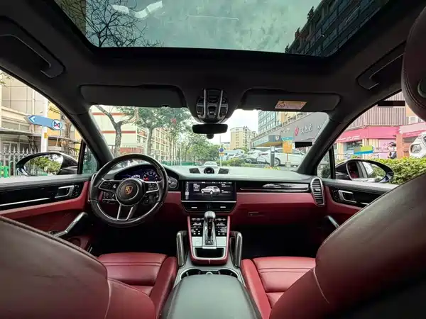 Porsche Cayenne 2020