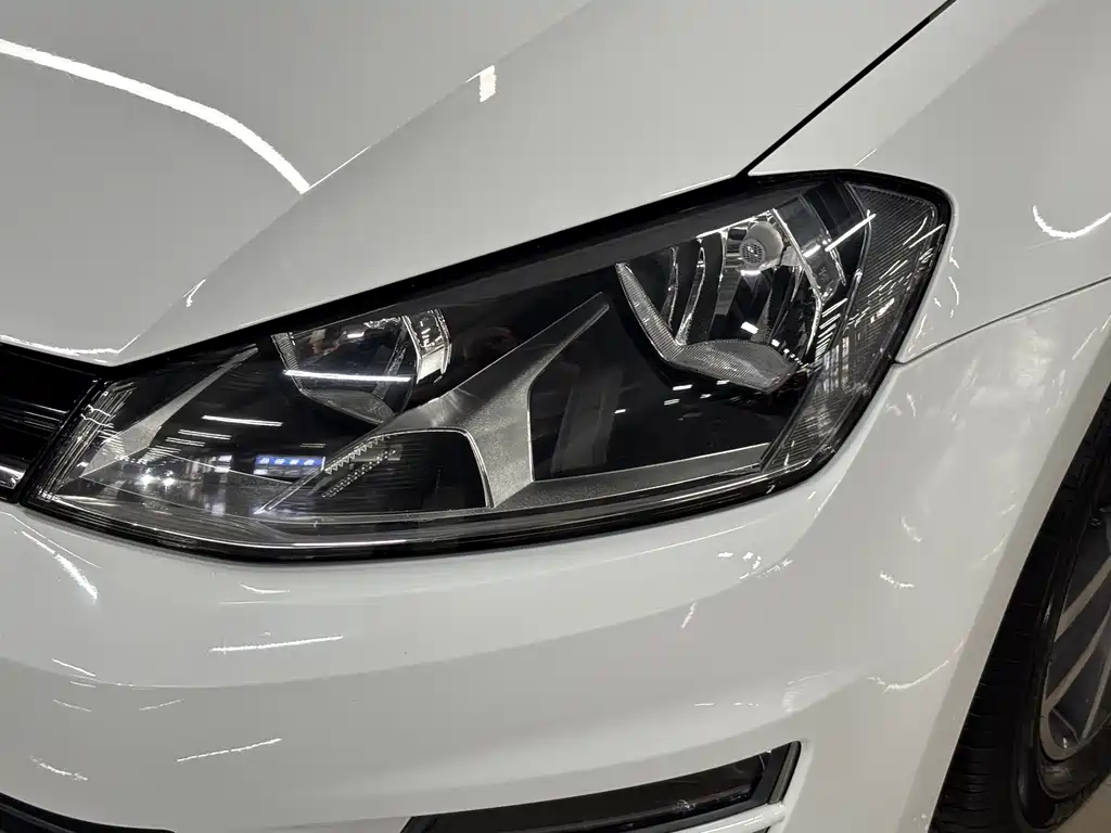 Volkswagen Golf 2016