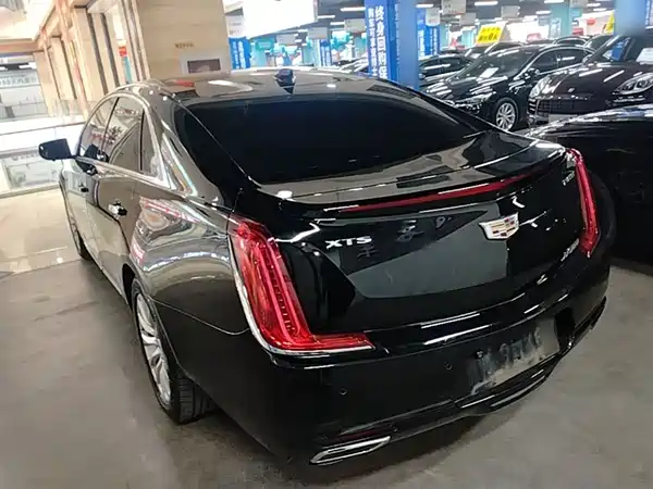Cadillac XTS 2018