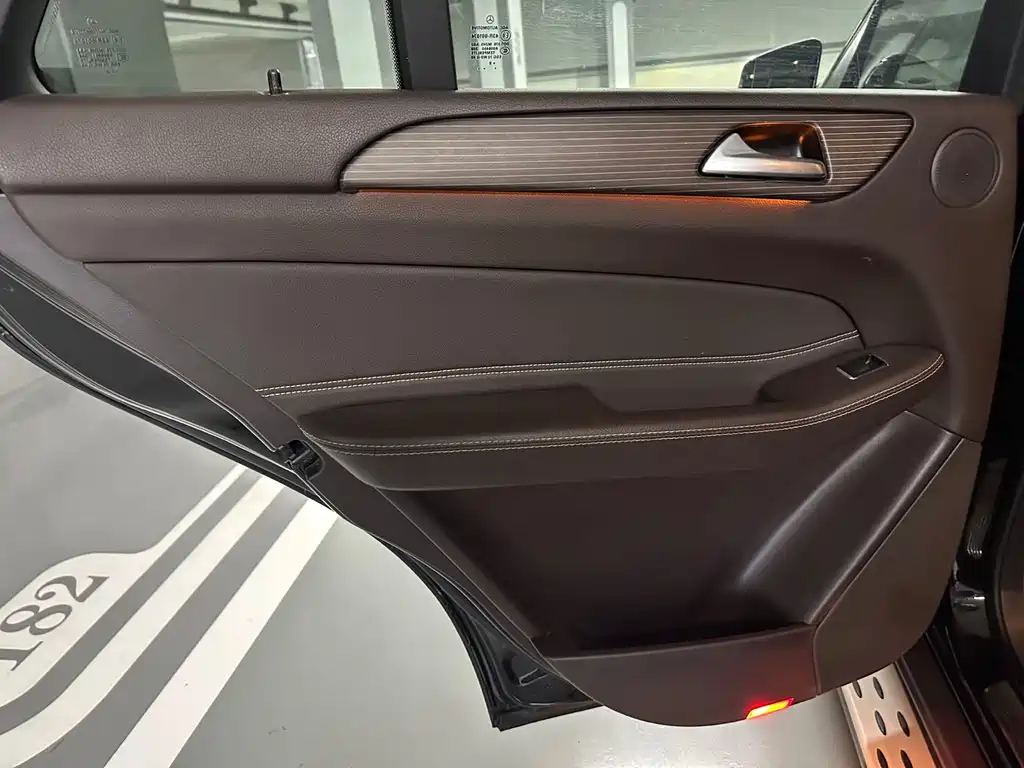 Mercedes-Benz GLE 2019 — фото 15
