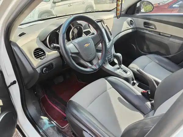 Chevrolet Cruze 2014