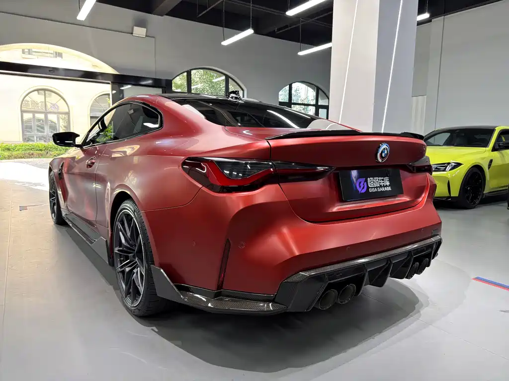 BMW M4 2023 — фото 4