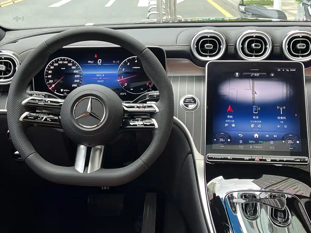 Mercedes-Benz GLC 2023 — фото 13