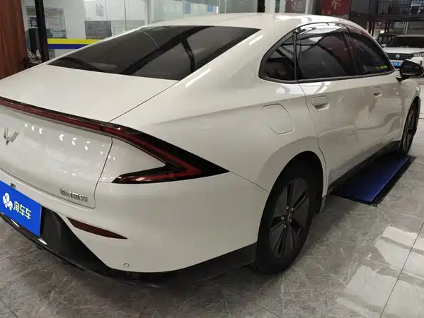 Wuling Starlight 2025