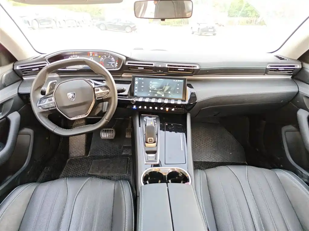 Peugeot 508 2023 — фото 10