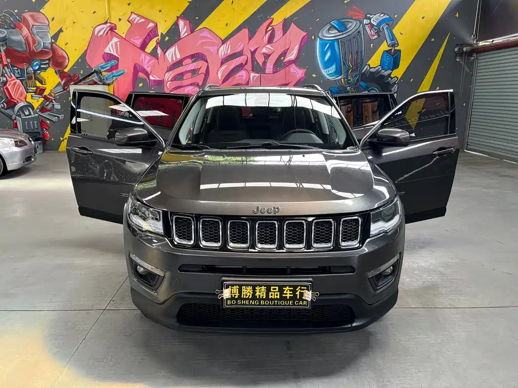 Jeep Compass 2019 — фото 2