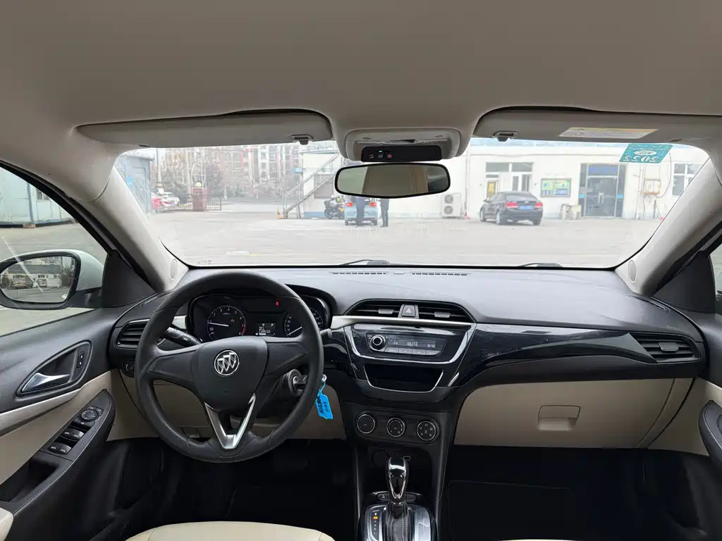 Buick Excelle 2020 — фото 12