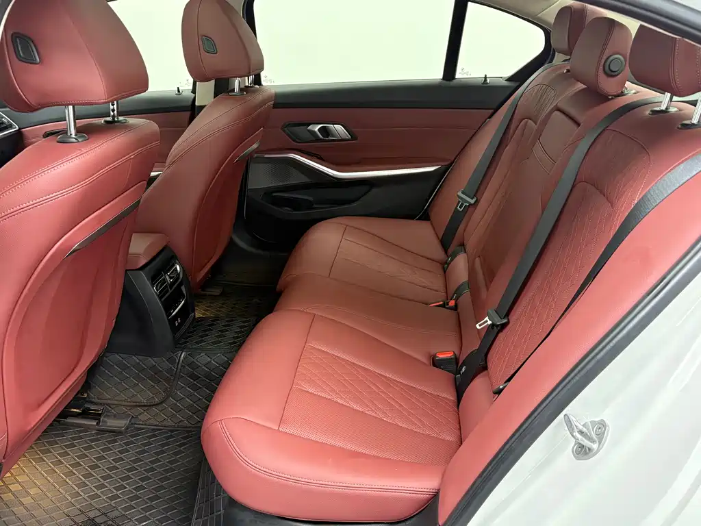 BMW i3 2024