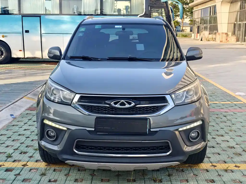 Chery Tiggo 3 2016 — фото 2