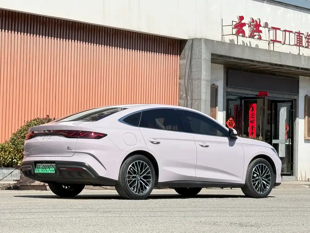 BYD Qin L 2025 — фото 6