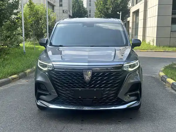 Roewe iMAX8 2021