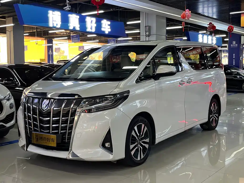 Toyota Alphard 2019 — фото 1