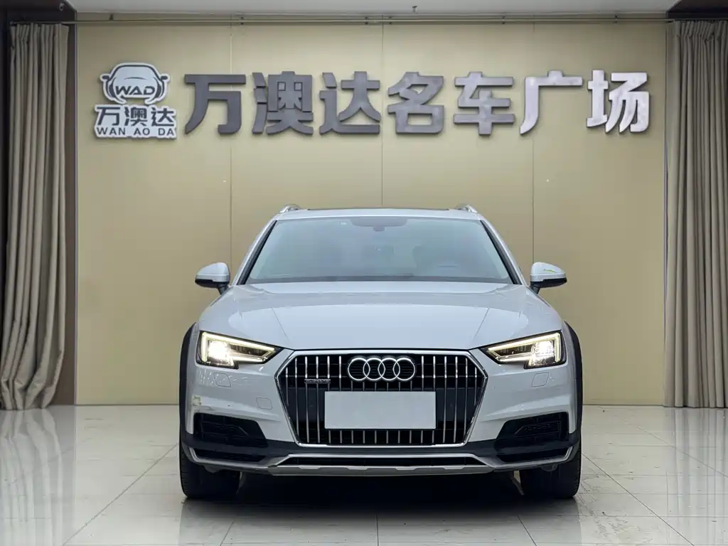 Audi A4 2018 — фото 2