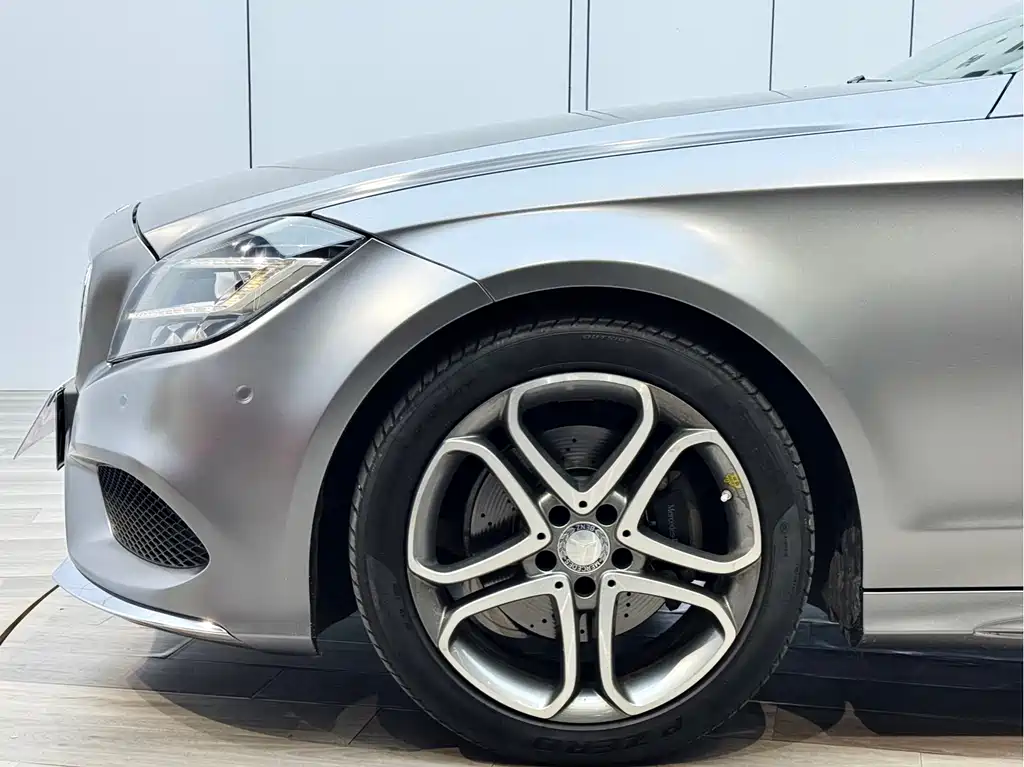 Mercedes-Benz CLS 2016 — фото 24