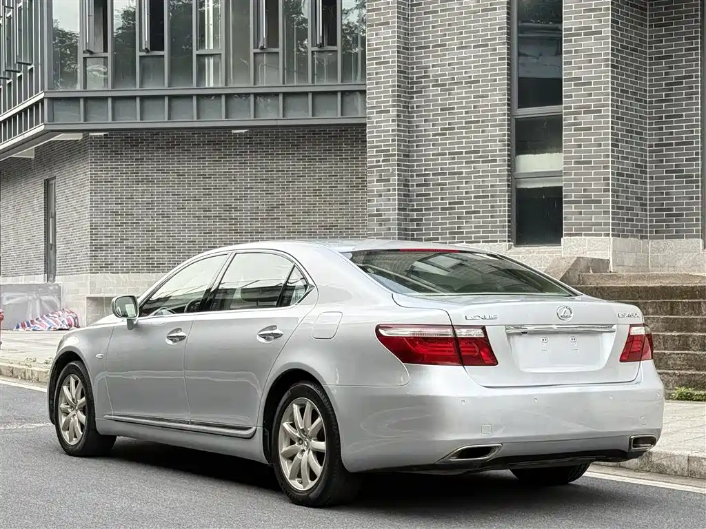 Lexus LS 2008 — фото 3