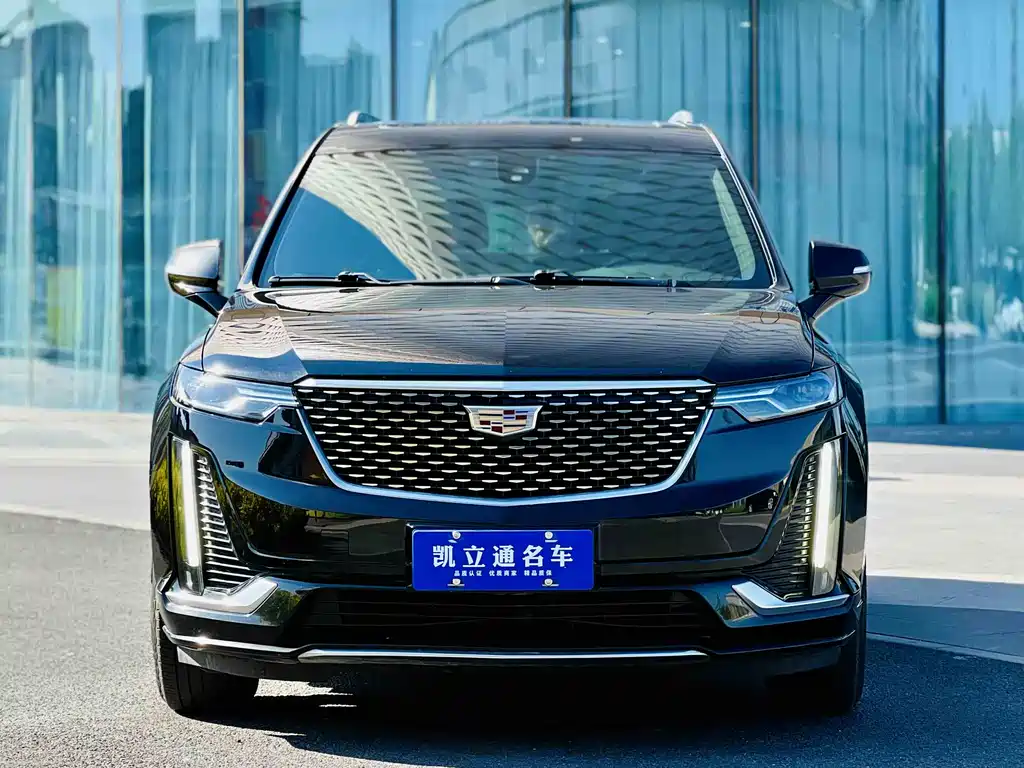 Cadillac XT6 2020 — фото 3