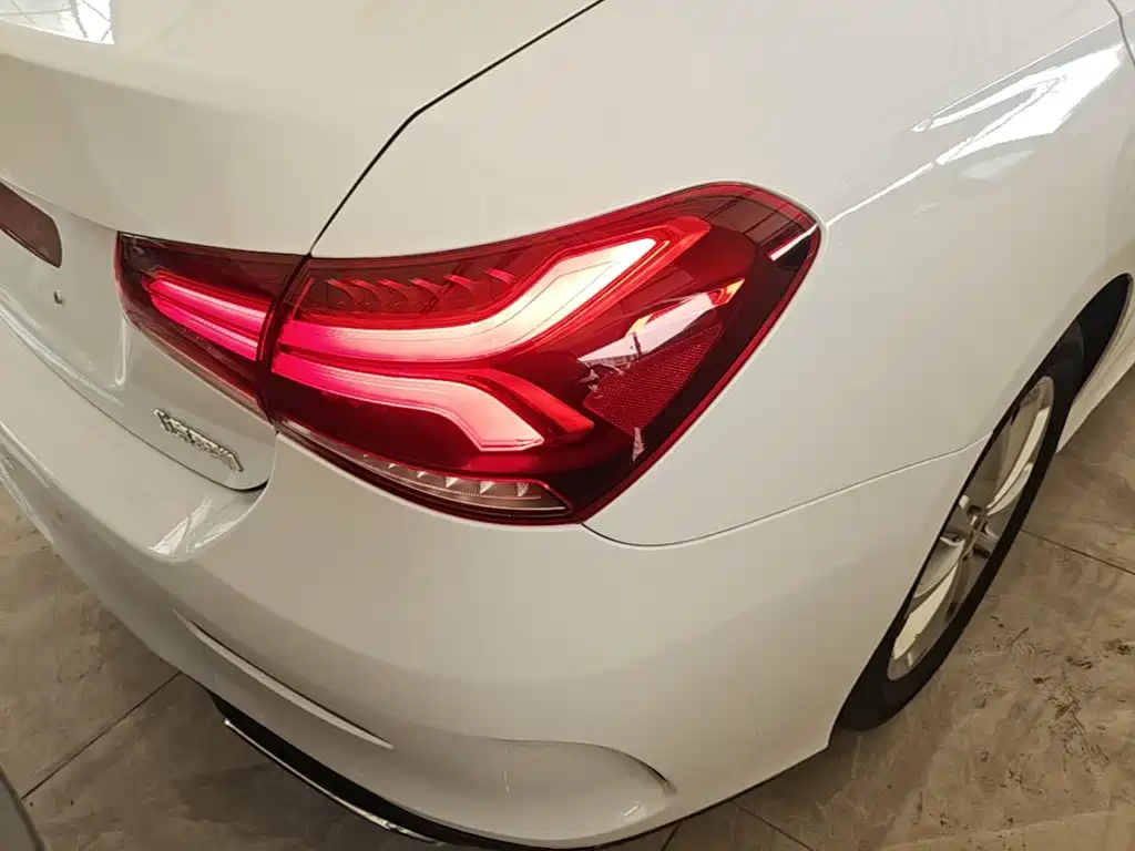 Mercedes-Benz A-Class 2021 — фото 8