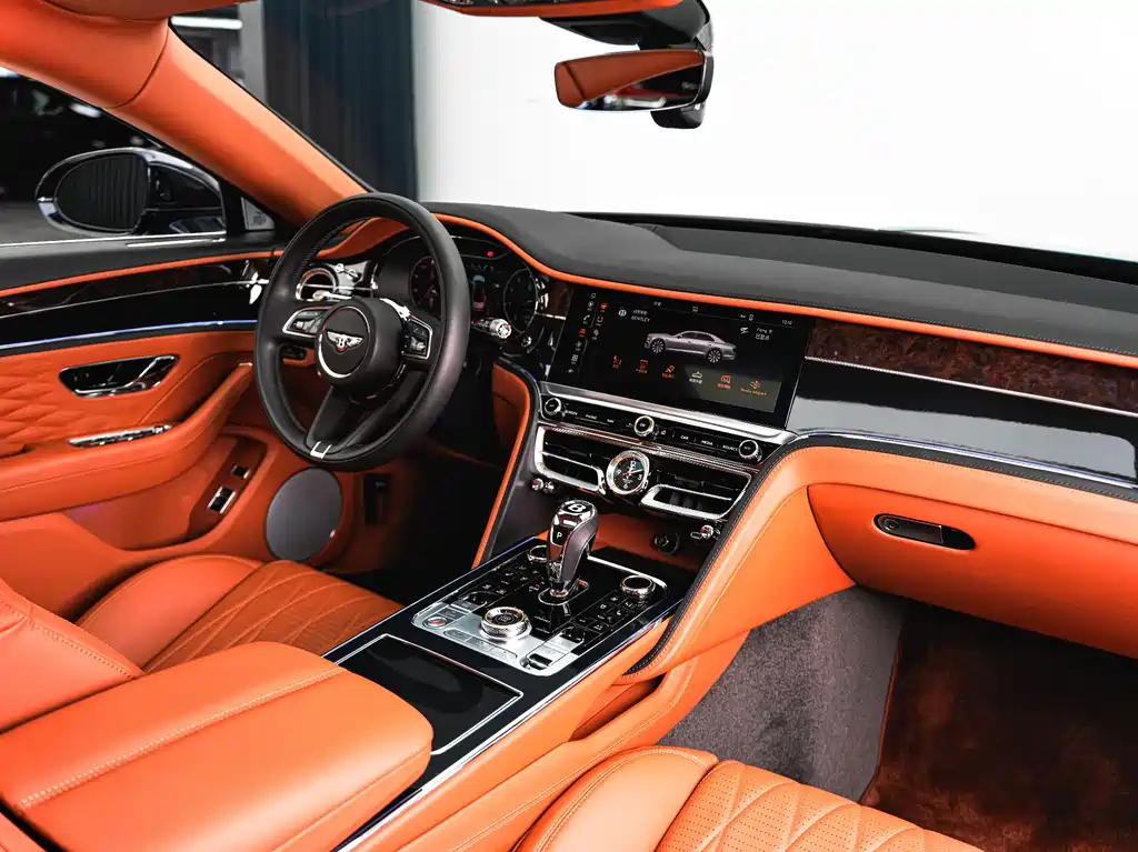 Bentley Flying Spur 2022 — фото 26