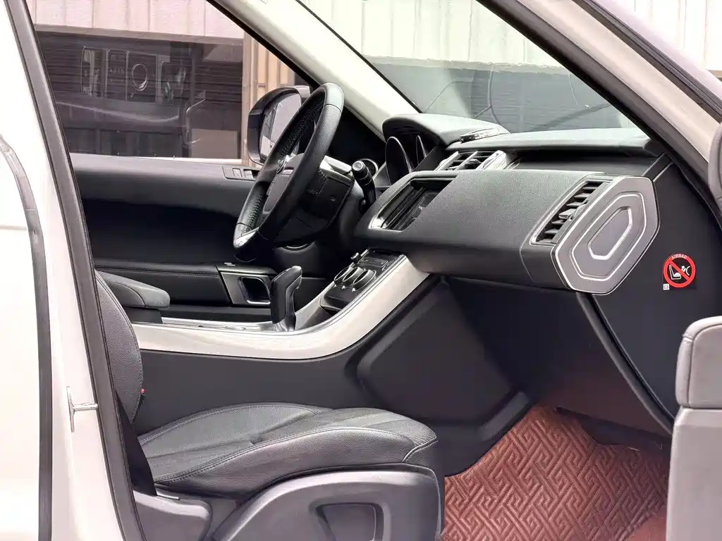 Land Rover Sport 2016