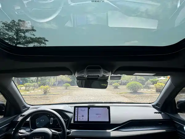 Geely Xingrui 2023