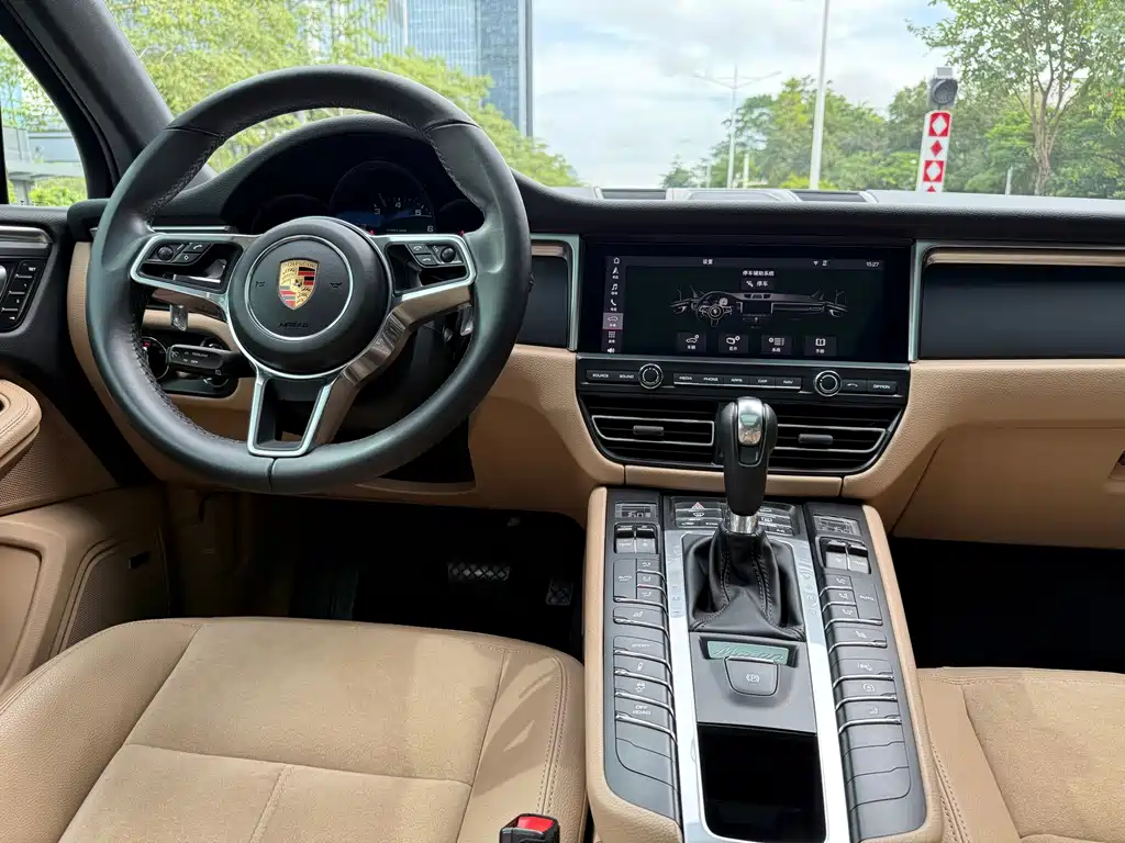 Porsche Macan 2019 — фото 8