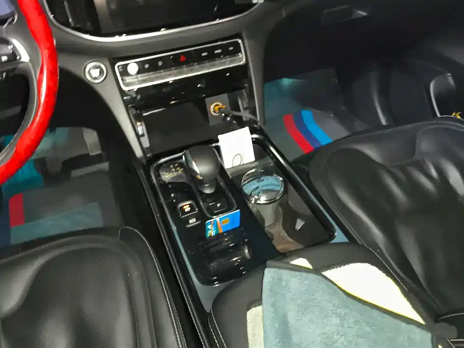 GAC Motor Trumpchi GS8 2020 — фото 16