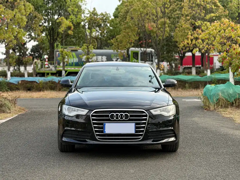 Audi A6L 2013 — фото 2